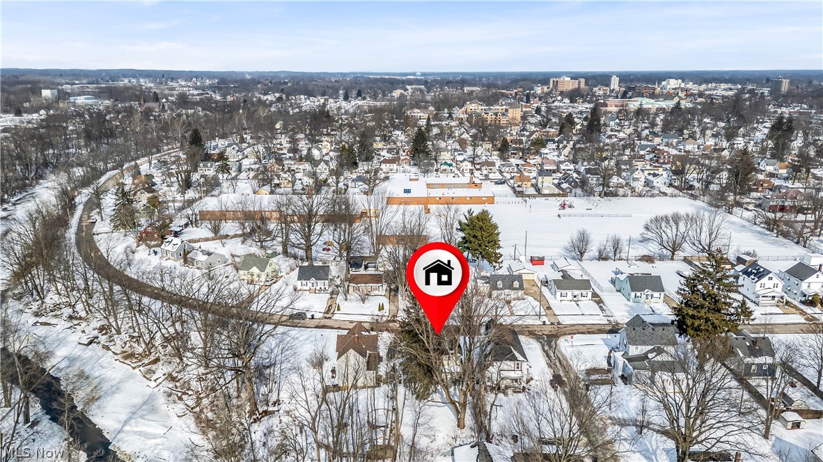 August Banks - Residential