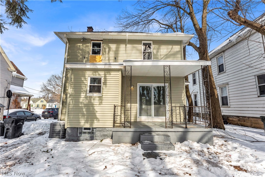 August Banks - Residential