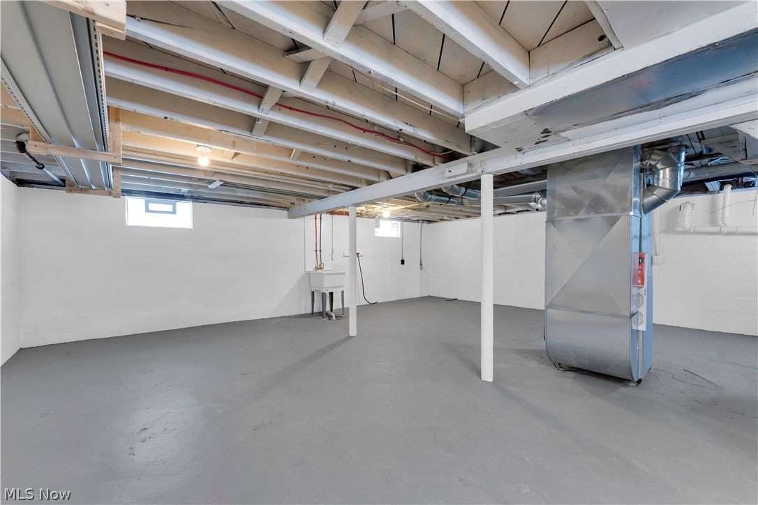 August Banks - Residential