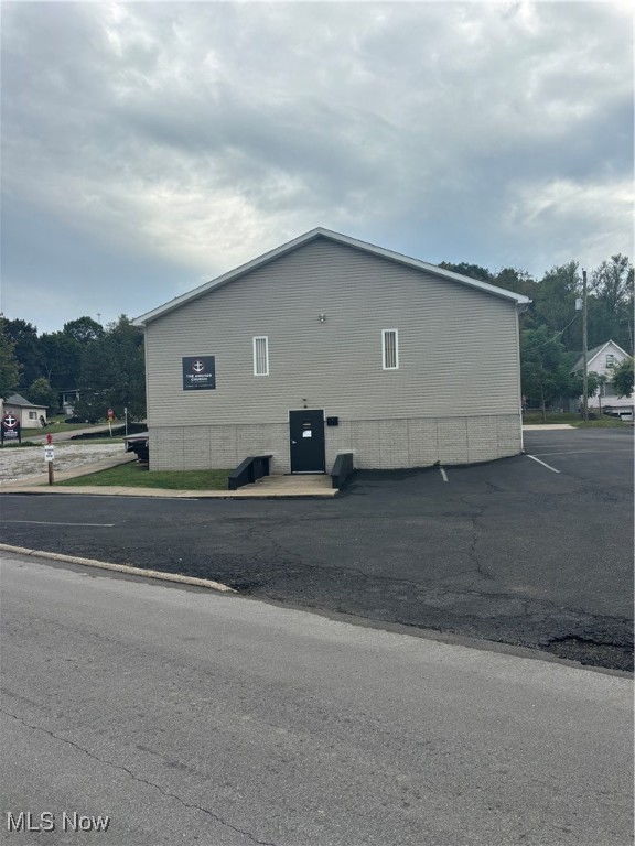 City/Cambridge - Commercial Sale