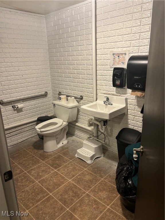 City/Cambridge - Commercial Sale