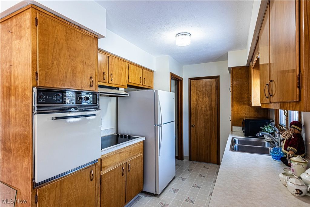 Photo of 505 E Friendship Street, Medina, OH 44256 (MLS # 5176357)