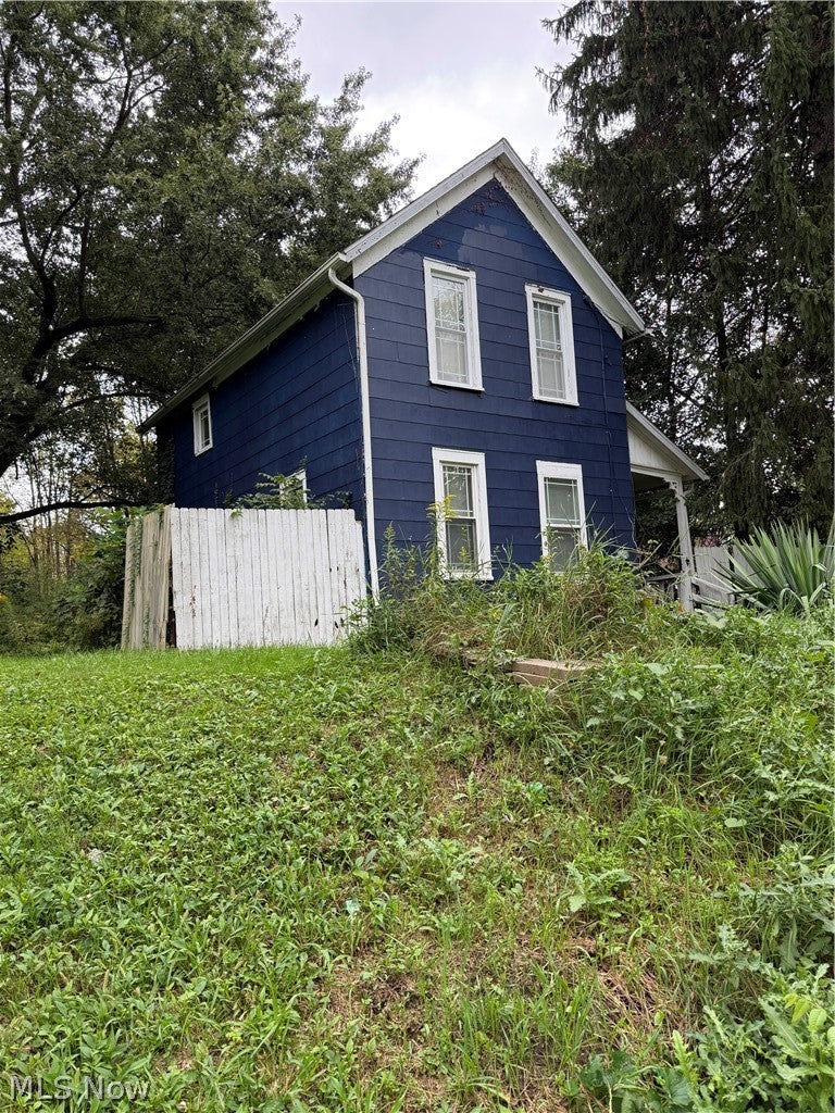 131 W Miller Avenue