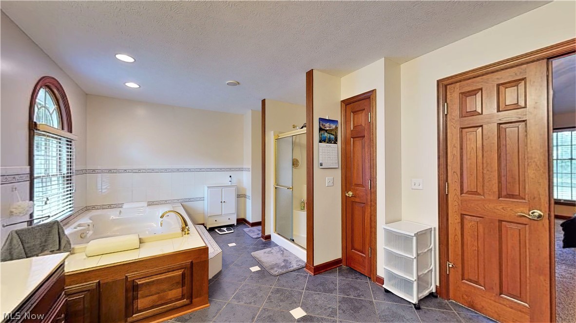 Townes End Estate - Residential