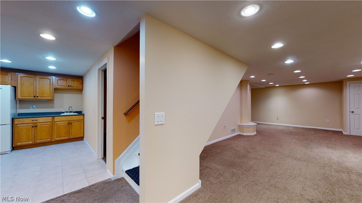 Townes End Estate - Residential