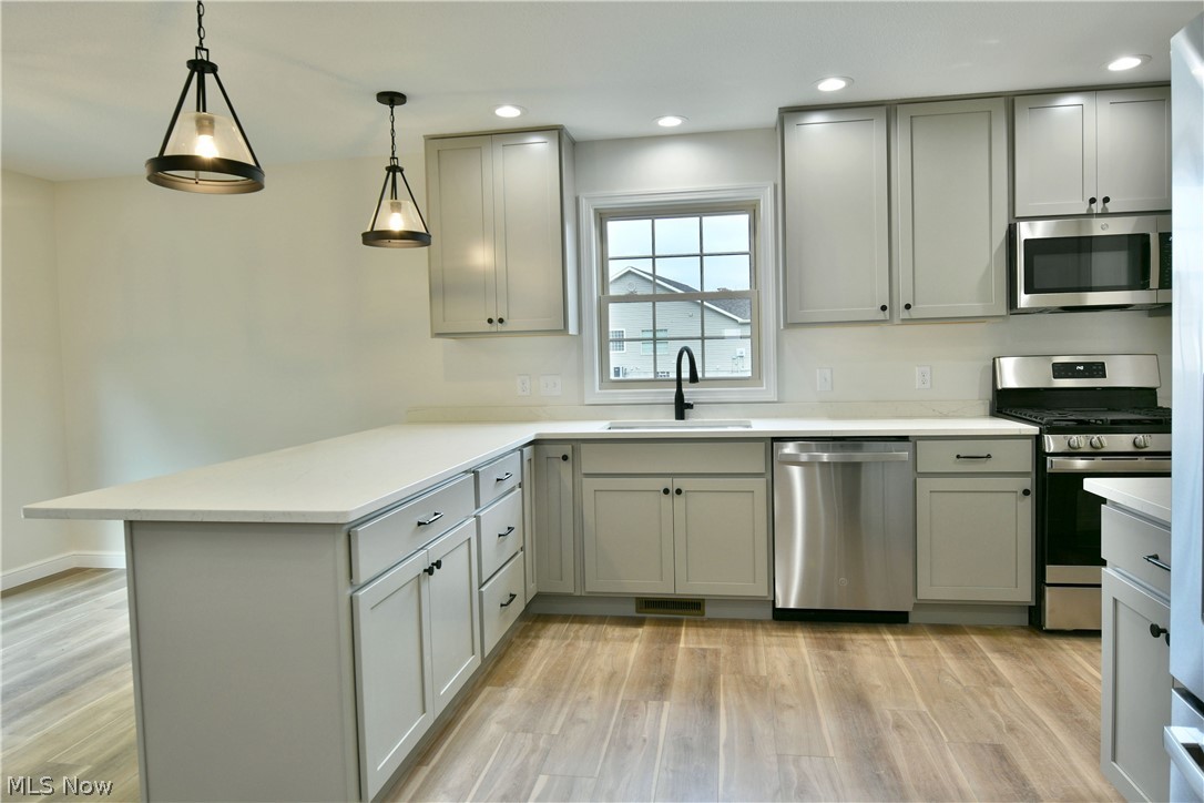 Timberline Vlgs Condo - Residential