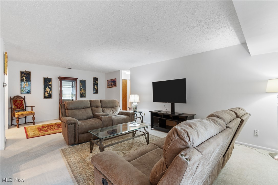 520 Meredith Lane #417, Cuyahoga Falls, Ohio image 8