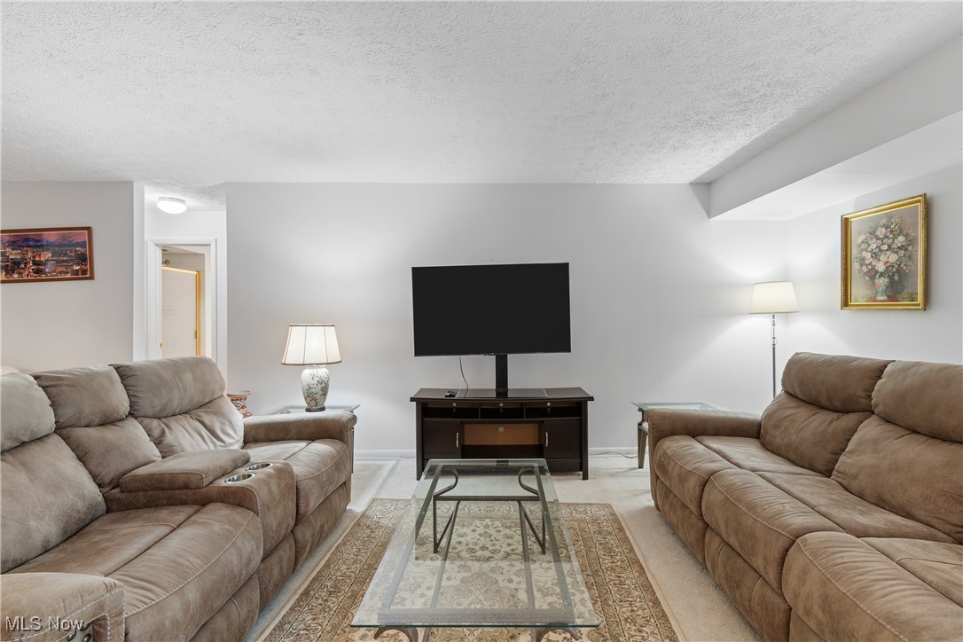 520 Meredith Lane #417, Cuyahoga Falls, Ohio image 7