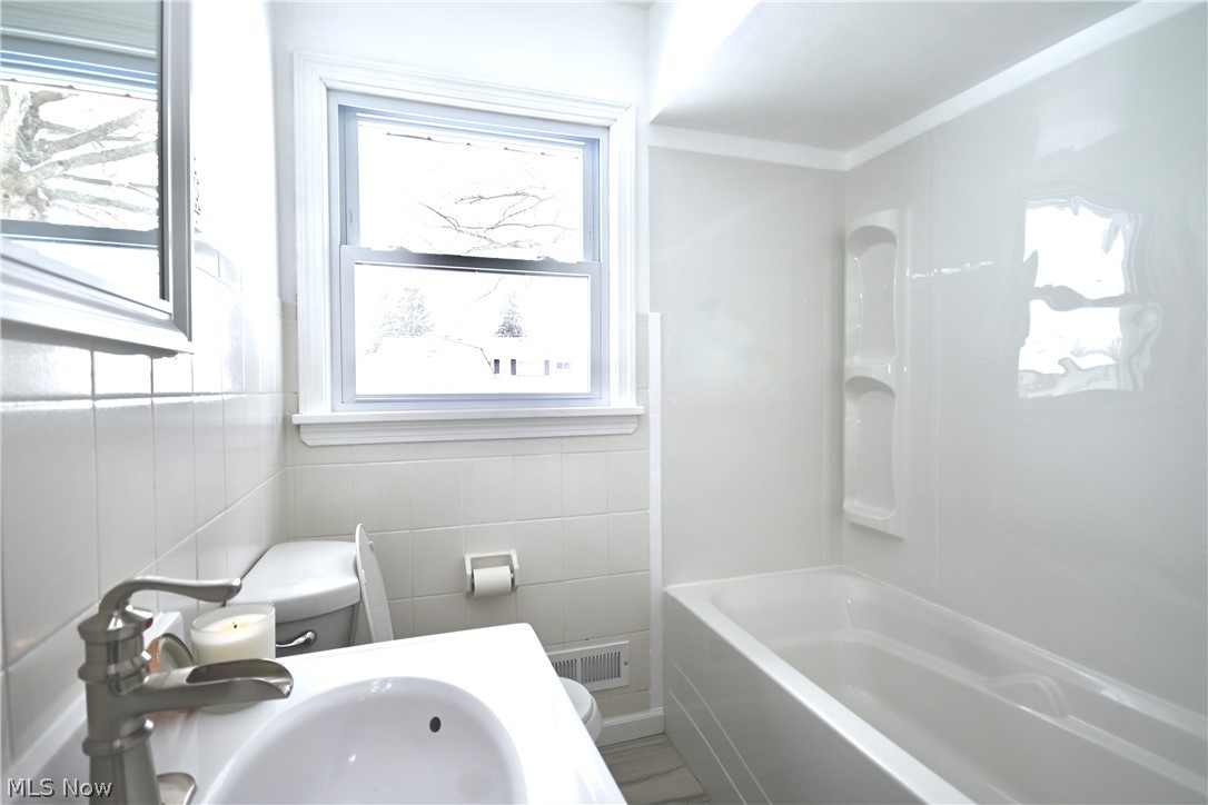 Breetz 02 - Residential