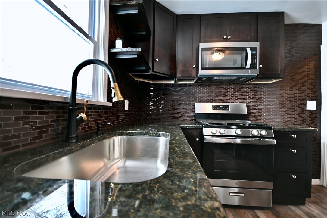 Breetz 02 - Residential