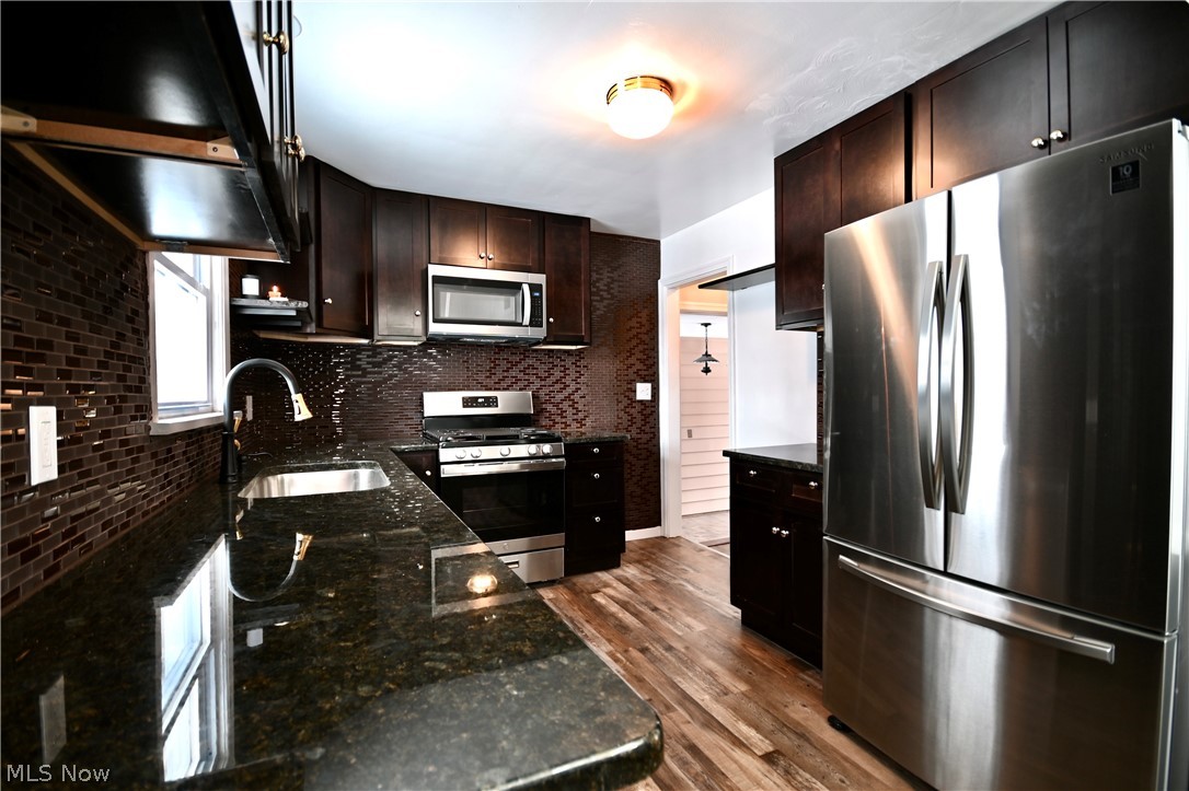 Breetz 02 - Residential