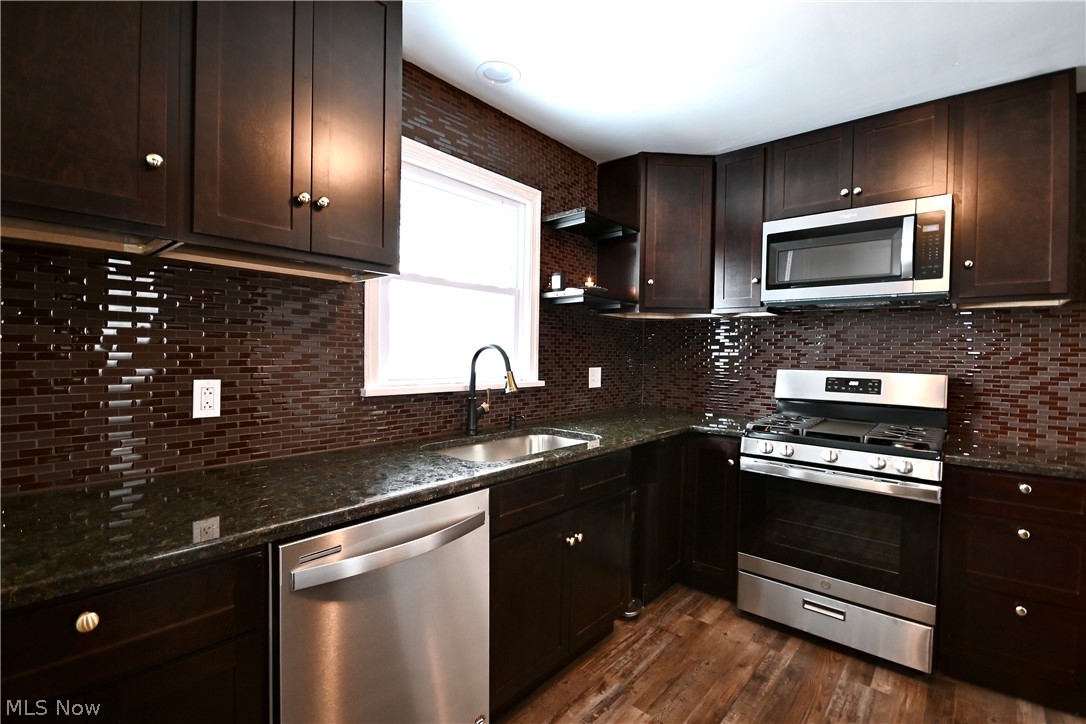 Breetz 02 - Residential