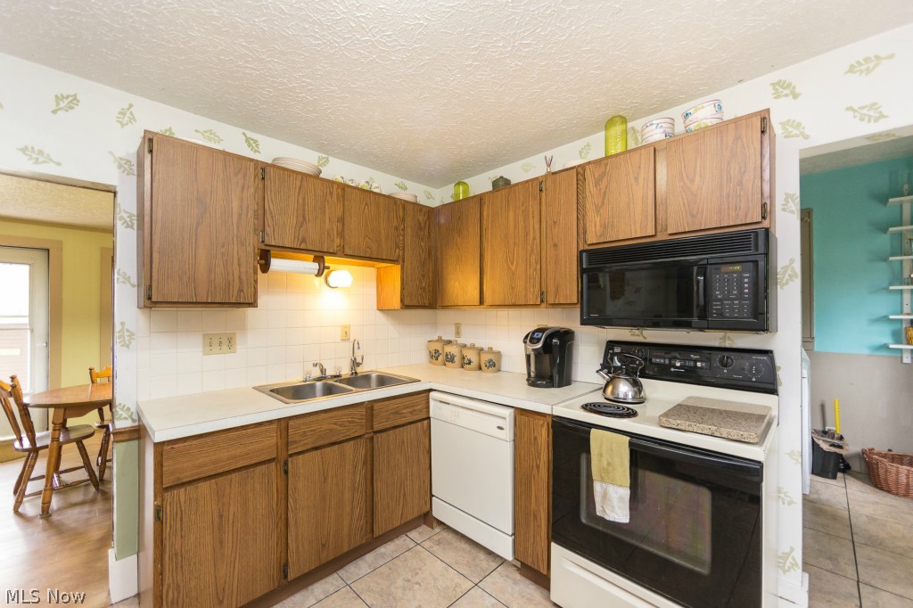 Barberton Realty Companys Wes - Residential