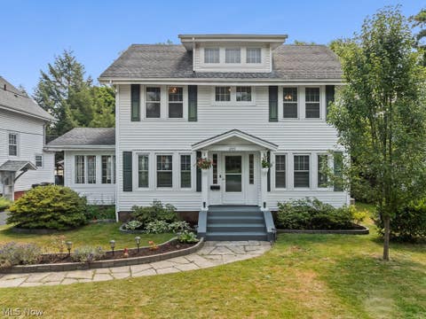 Homes For Sale - 1223 N Howard Street<br/> Summit County, Akron, OH 44310