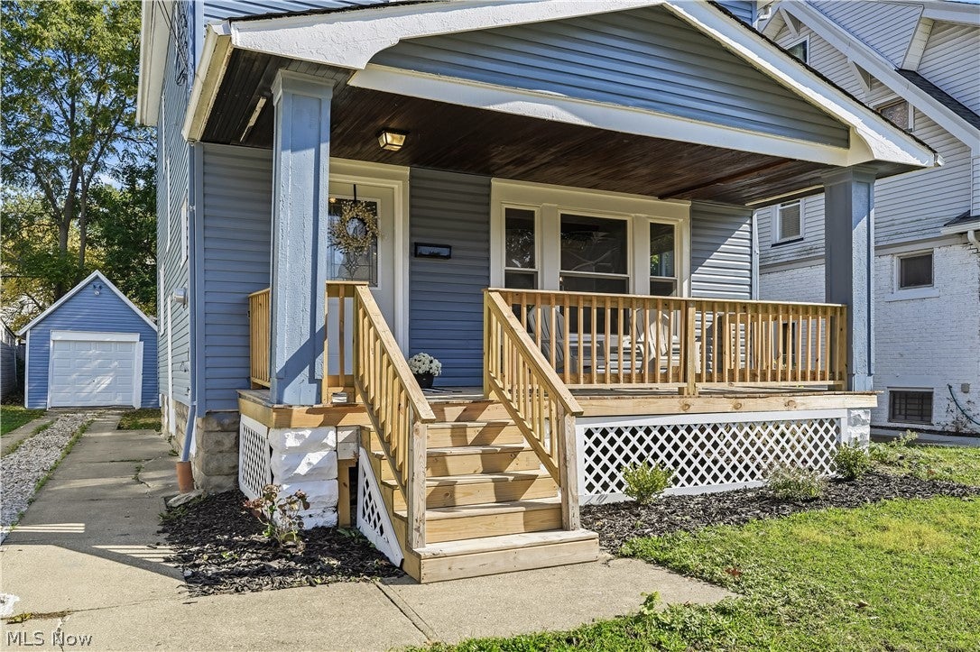 1565 Winton