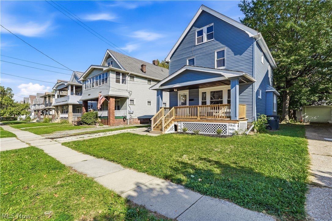 1565 Winton