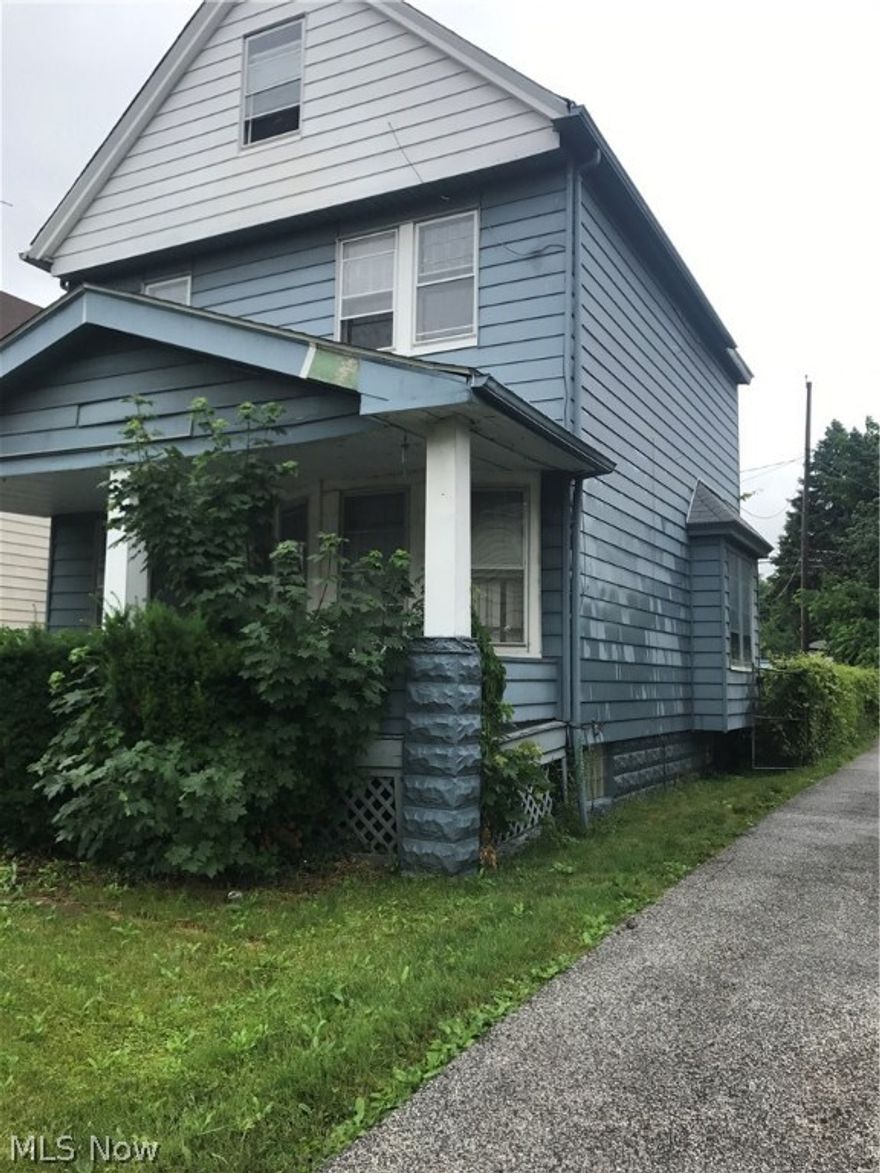 This property is priced to move. Easy to show, motivated seller. Bring offers.