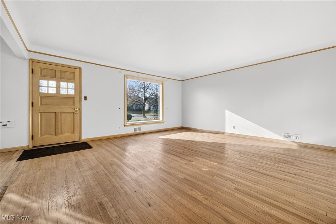 Klusner Realty Company's Uhinc - Residential