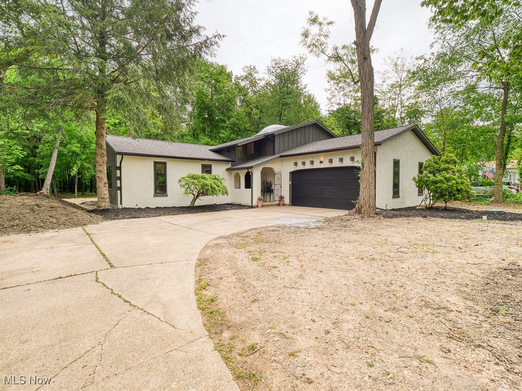 1429 Vermilion Road, Vermilion, Ohio image 2