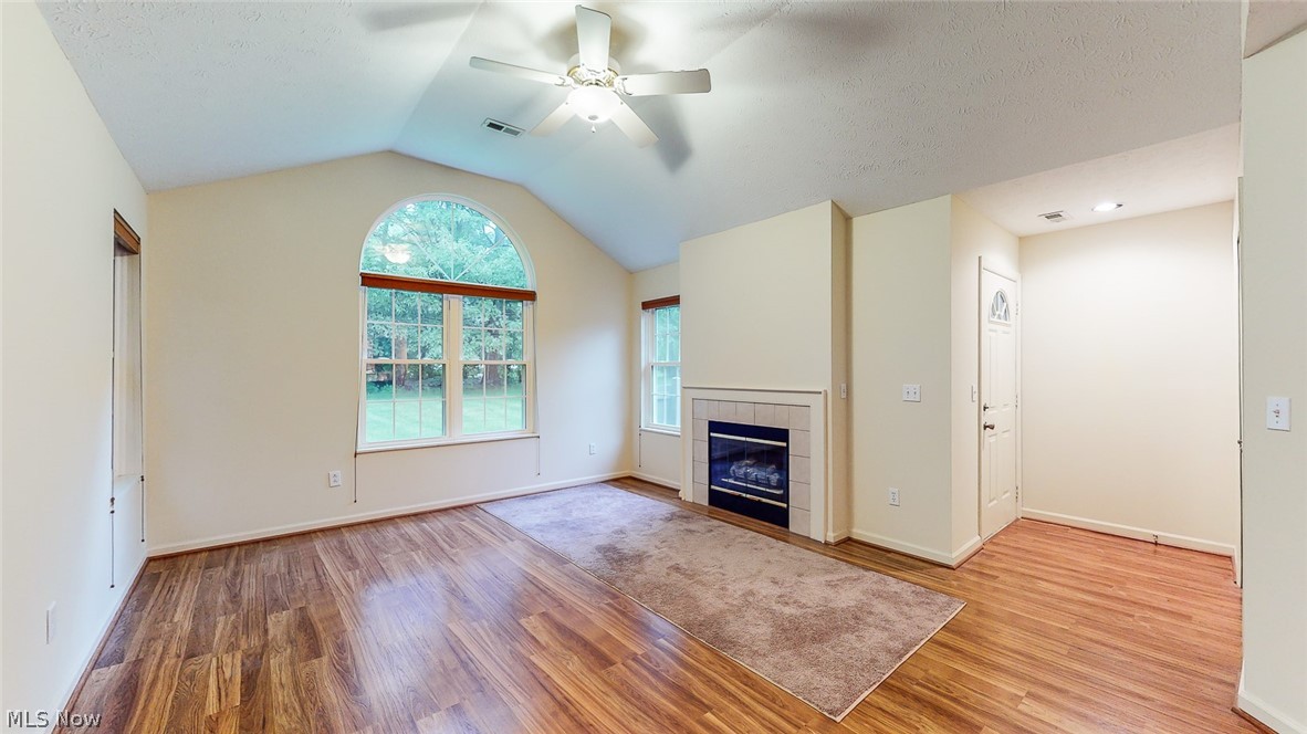 Villas/Oregon Trls Condos Ph 03 - Residential