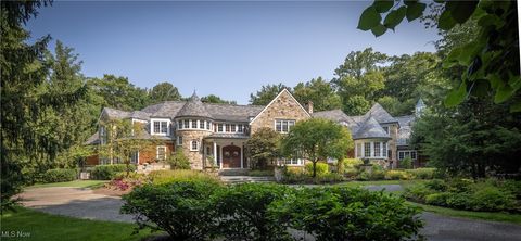 7955 Gray Eagle Chase Gates Mills OH 44040