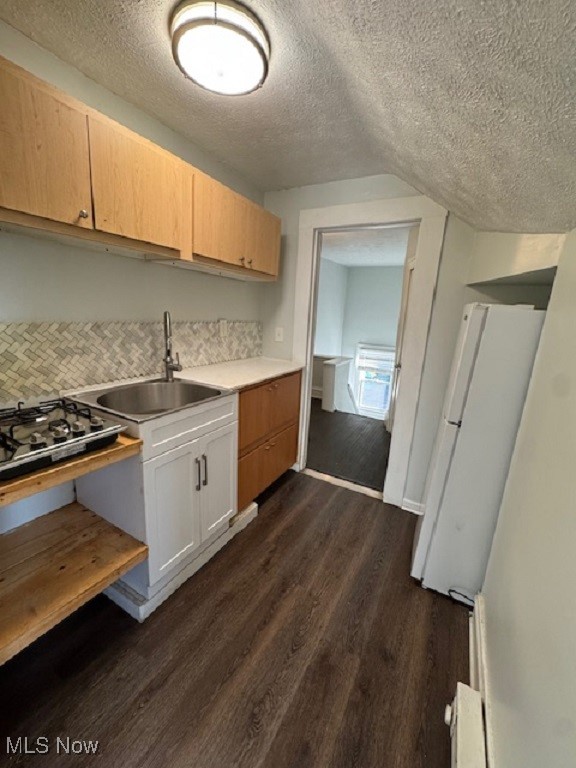 Crestwood - Residential Income