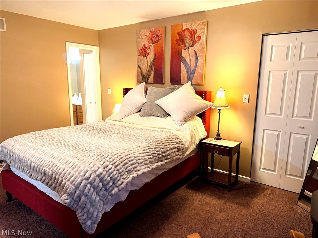 Huntington Ridge Condo - Residential