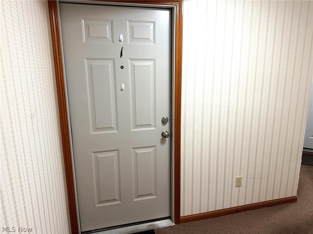 Huntington Ridge Condo - Residential