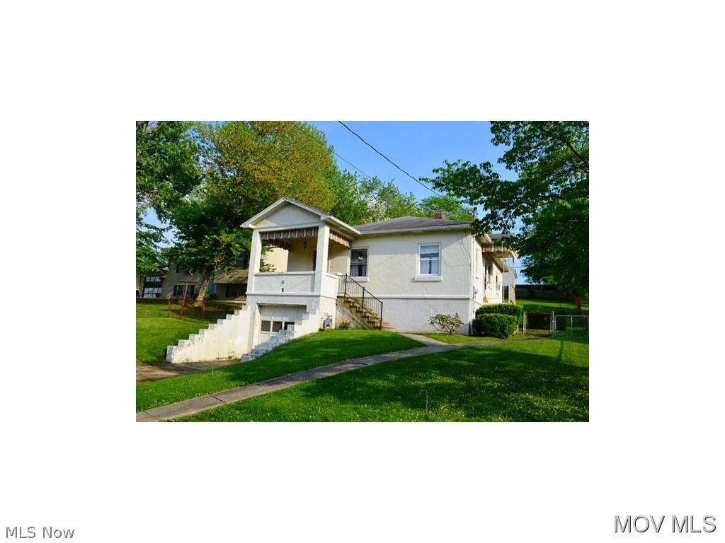 Cute and cozy move in ready Bungalow, Home offers updated kitchen with Oak cabinets, formal dining open to Living room with view of gas fireplace, room in basement could be finished as 3rd bedroom, Large fenced back yard new garage door being installed #774 Elem: Harmar Elementary School Elem/Bus: Y JrHigh: Marietta Middle School School JrHigh/Bus: Y High: Marietta High School High/Bus: Y Fire: CIT Police: CTY PossFreeGas: N ;SQFT=Fin L1:896, Fin Above:896, Fin Total:896, Unfin Bsmt:992, Unfin Above:9921;GAR= 1 Car Built In, Heated, Opener(s);PRKG= Off Street