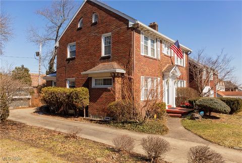 242 Upland Avenue, Youngstown, OH 44504 - MLS#: 5103443