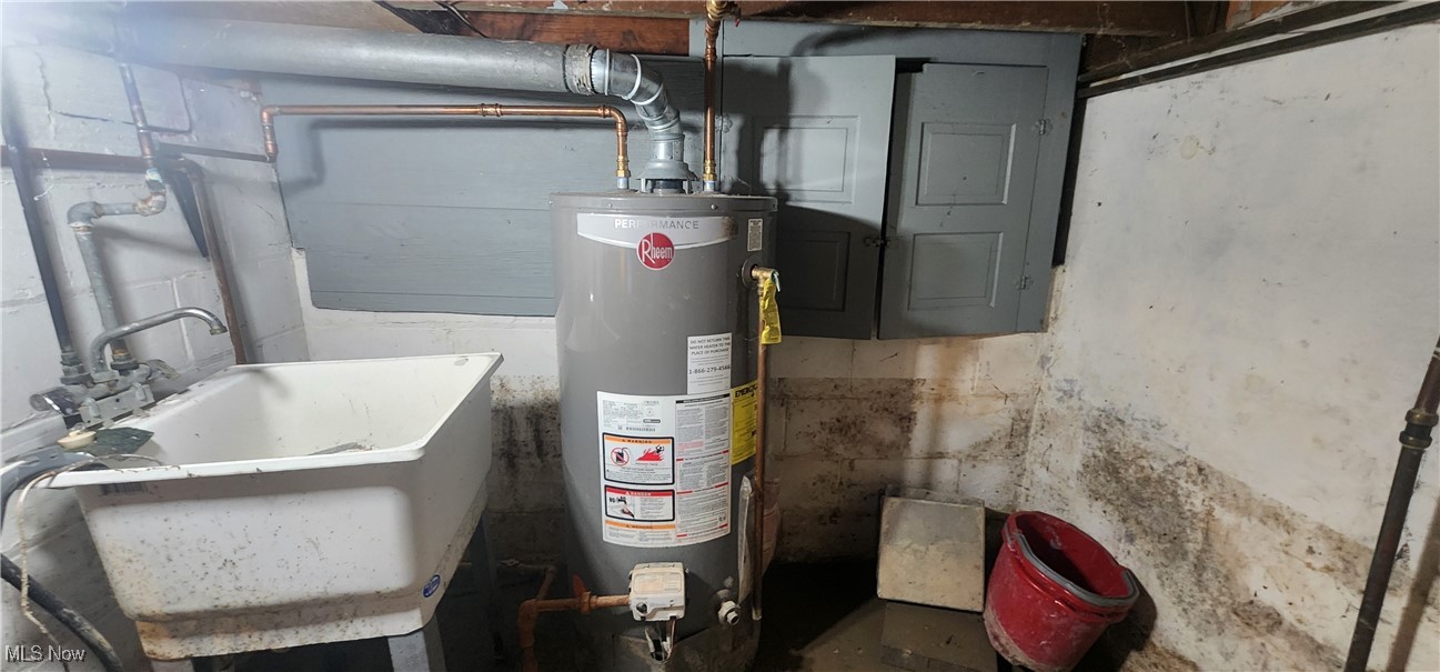 Helper & Cody Realty Cos Beac - Residential