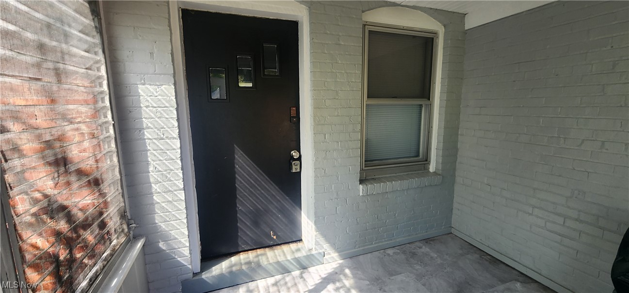 Helper & Cody Realty Cos Beac - Residential