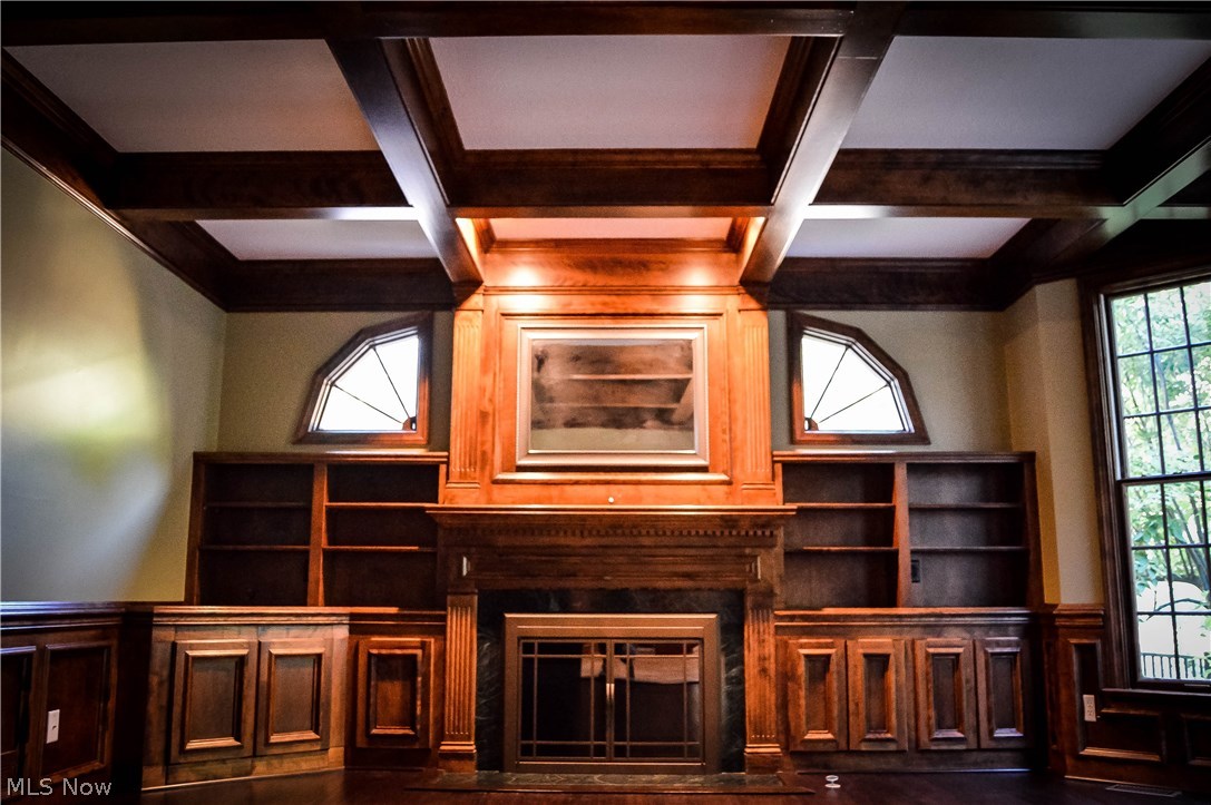 Foxchase Hills - Residential