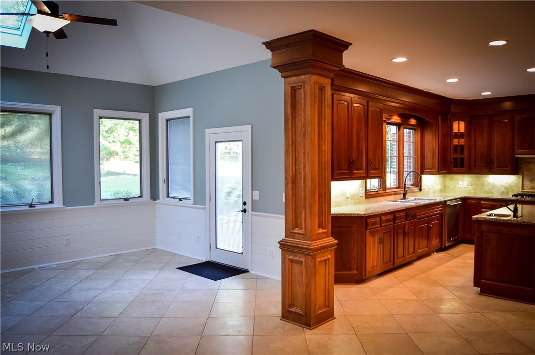 Foxchase Hills - Residential