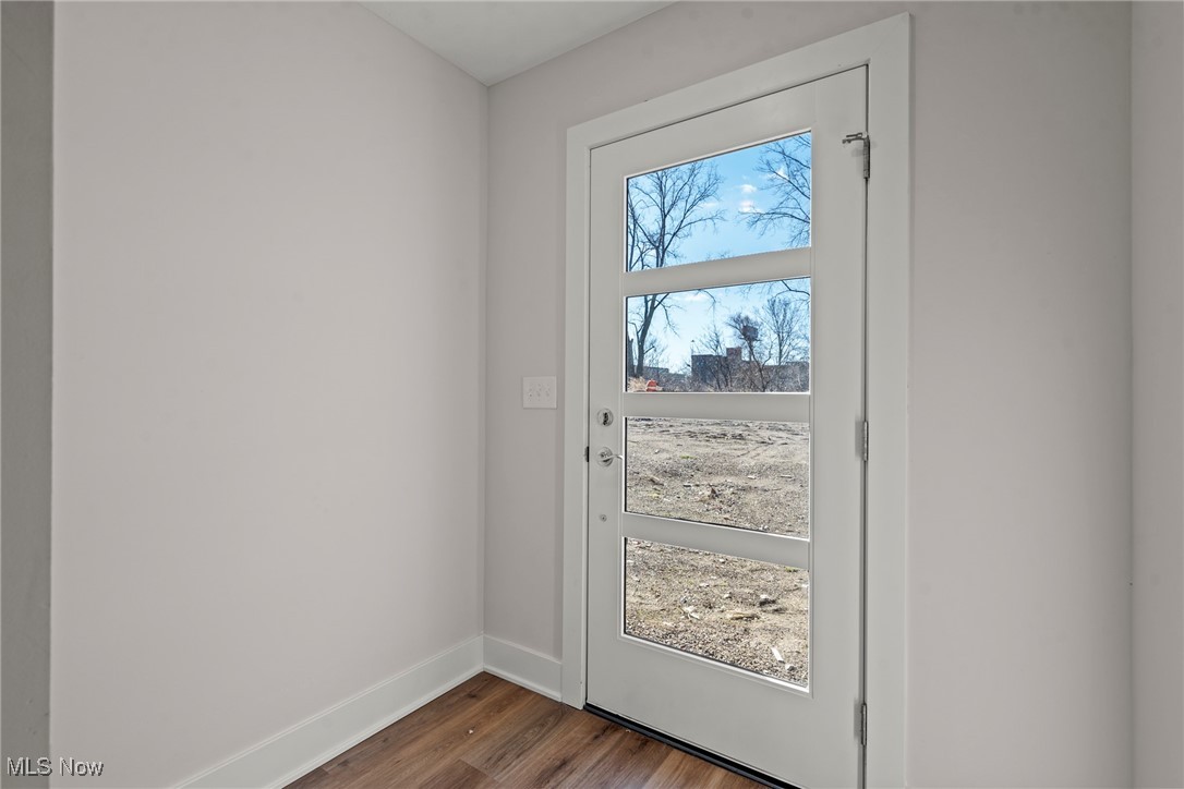 Cleveland, Ohio 44113, United States, 3 Bedrooms Bedrooms, ,4 BathroomsBathrooms,Residential,Active,96947