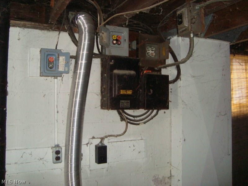 Orange 03 - Residential