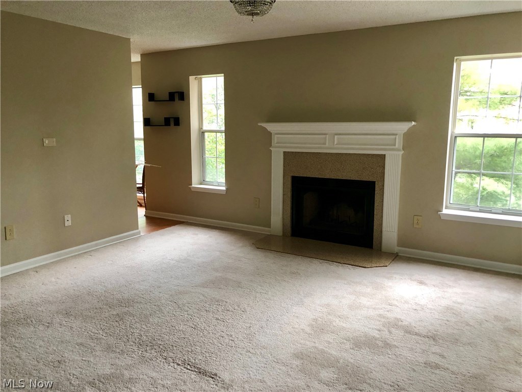 Woodhawk Club - Residential Lease