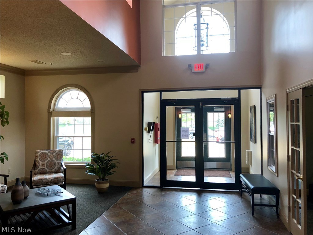 Woodhawk Club - Residential Lease