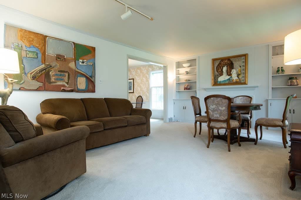 Rapid Transit Land Sales Compa - Residential