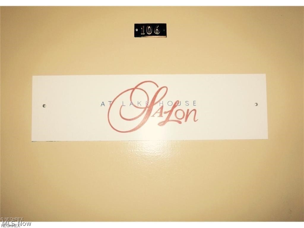 Lake House Condo - Residential