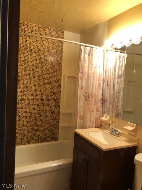 Lake House Condo - Residential