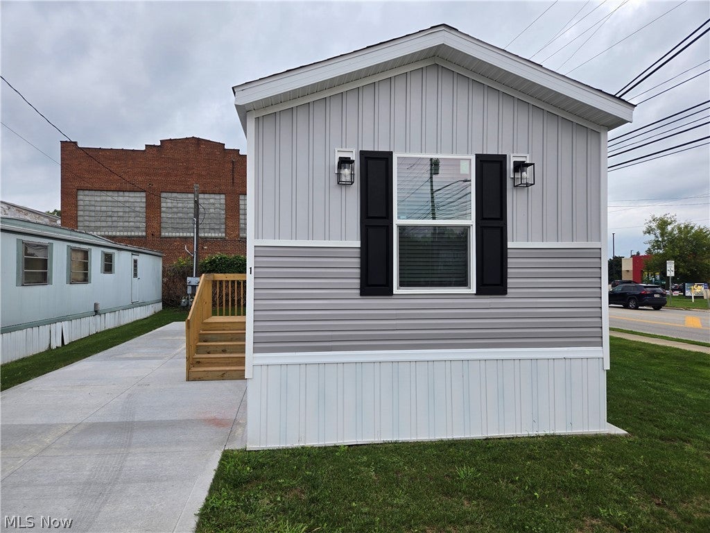 701 N Main Street 1