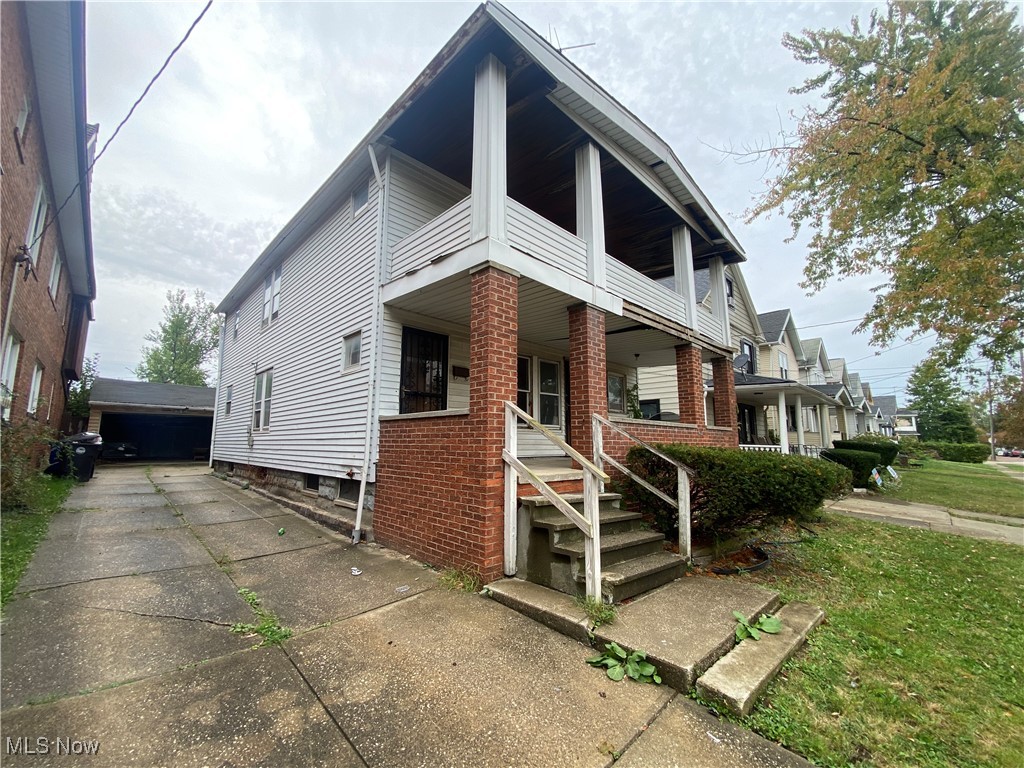 St Clair Land - Residential Income