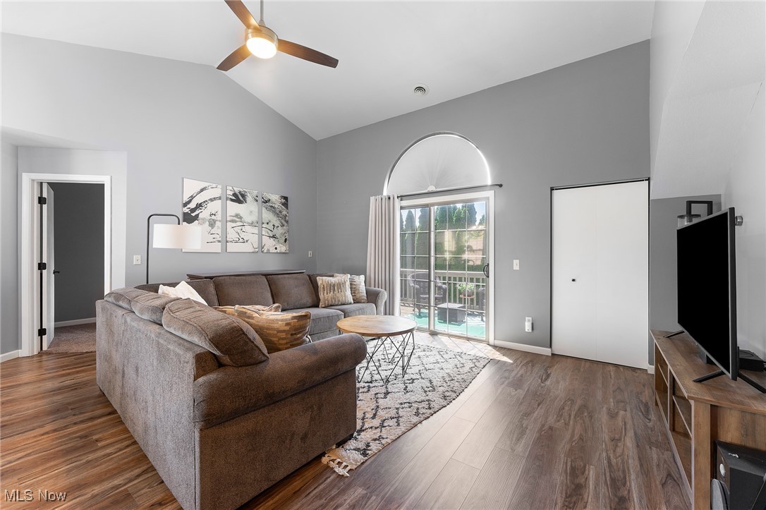 Back Bay / arrowhead - Residential