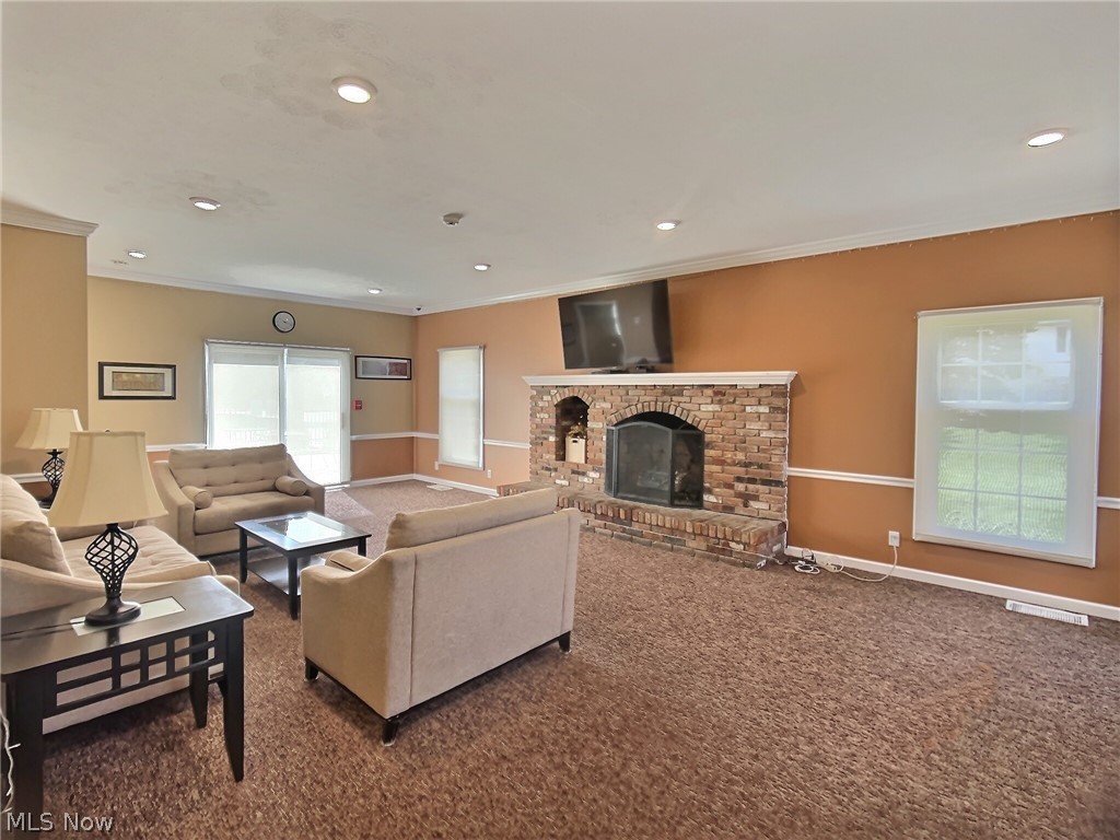 Georgetown/Lyndhurstcondo - Residential