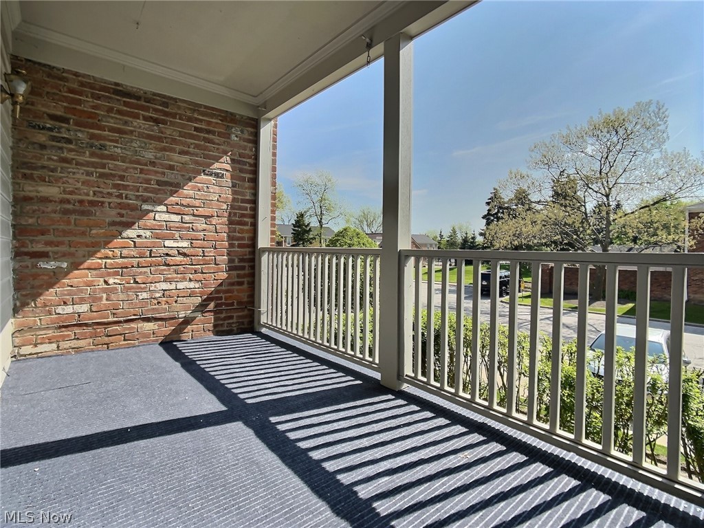 Georgetown/Lyndhurstcondo - Residential