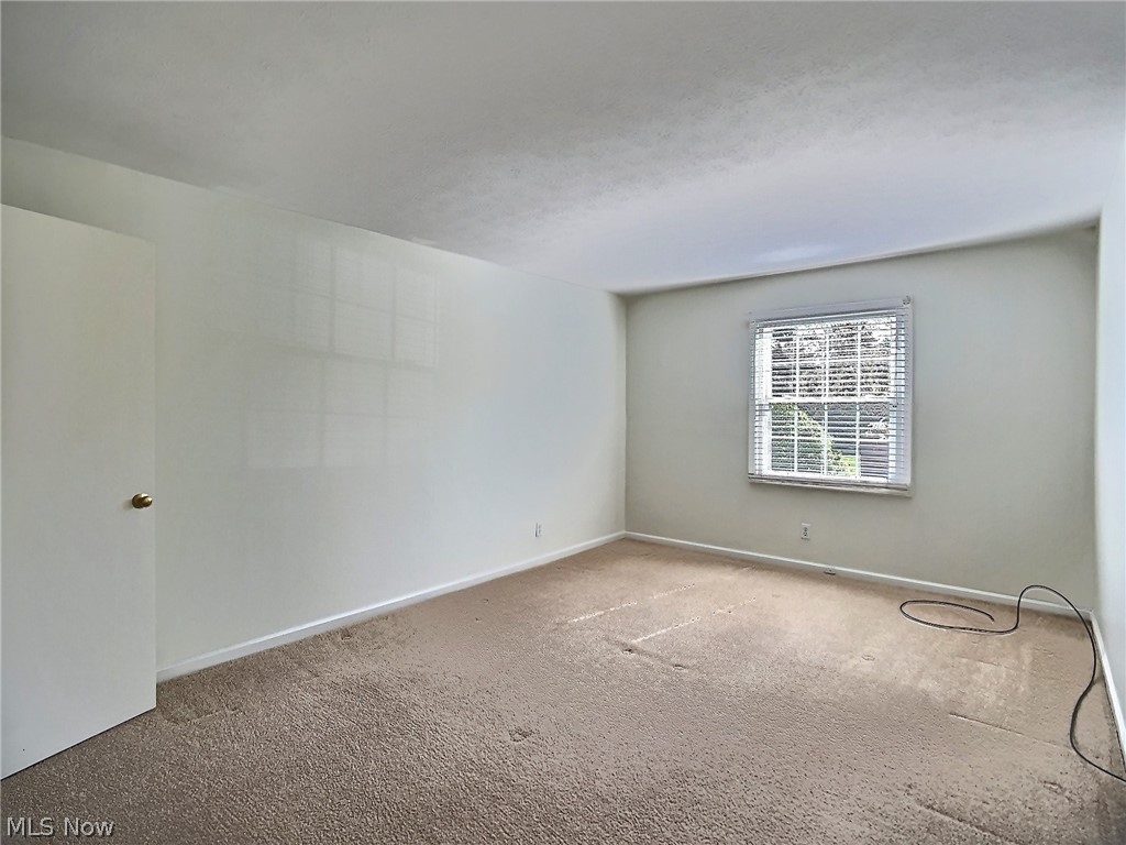 Georgetown/Lyndhurstcondo - Residential