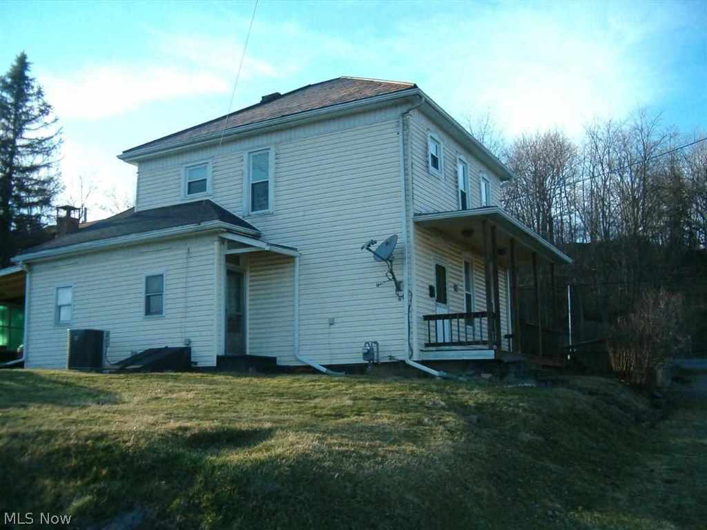 72 WILLIAMS 60 - Residential