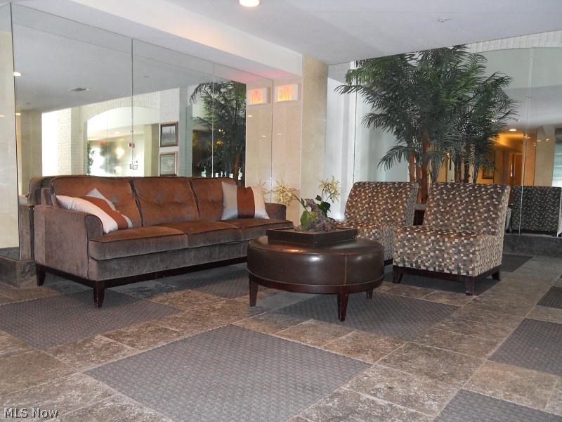 Stonebridge Plaza Condominiums - Residential