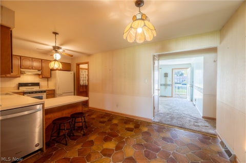 Tiny photo for 4710 Pinegrove Avenue, Youngstown, OH 44515 (MLS # 5254936)